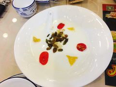 -马尔龙新疆饭店·清真(瑞景店)