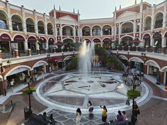 -佛罗伦萨小镇广佛名品奥特莱斯(疏港路店)