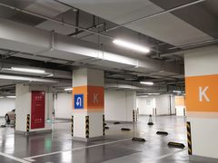 -BFC外滩金融中心停车场