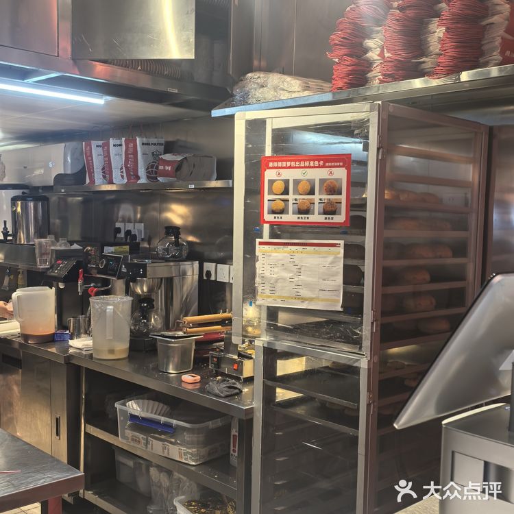 在南京也可以水灵灵地吃上港式甜品啦~