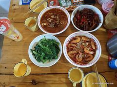-老三样·美食研究中心(世贸路店)