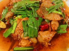 回锅肉-百年粉蒸牛肉