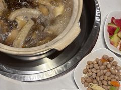 -天宜隆蘑菇宴火锅(石景山旗舰店)