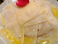 -茅草房·河畔园林火锅
