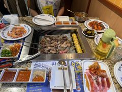 -阿亲家·韩式无限烤肉(花果园店)