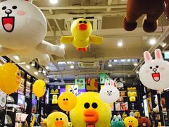 -LINE FRIENDS Garosu-gil Flagship Store