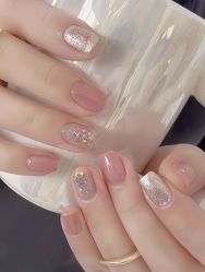-IDO美甲美睫