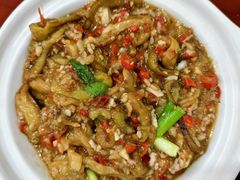 -湖南人家湘菜馆(镇江路店)