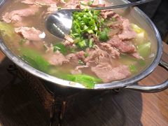 -肖四女乐山跷脚牛肉(世博源店)