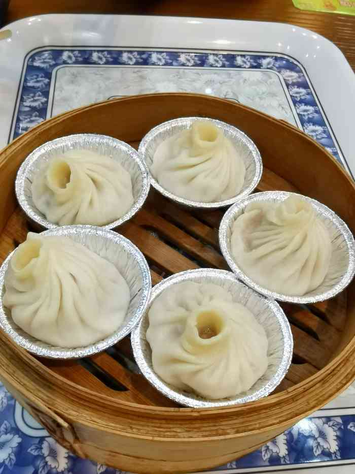 德华楼(吉庆街店)-"我是第一次吃德华楼.点了汤包,鱼汤糊粉.