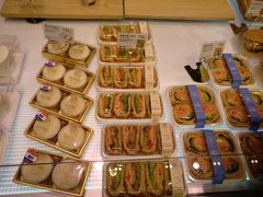-巴黎贝甜(常德路店)