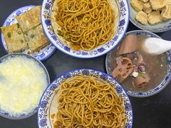 武汉三鲜豆皮-李记热干面· 襄阳牛肉面