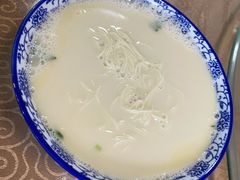 -雪琴面馆富安特色鱼汤面(城中花园店)