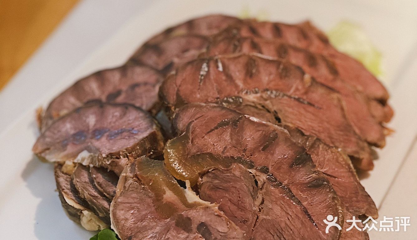 高品质鲜切牛羊肉火锅人均不到100你敢信⁉️吃肉吃到撑可太爽叻