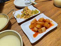 -百年石锅饭·朝鲜族传统民餐