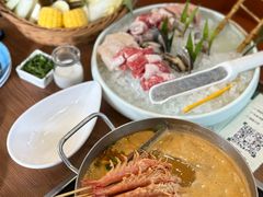 -樾餐厅泰式海鲜火锅(民歌湖店)