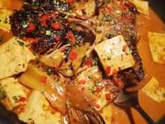 乾隆鱼头烧豆腐-乾隆美食·本帮菜(黄河路店)