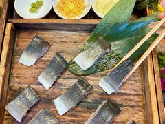 -围炉肉舍•炭烤活鳗•丹东海鲜烤肉(步行街店)