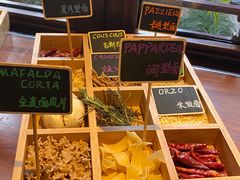 自助取餐区-杭州西子湖四季酒店-WL BISTRO西湖餐厅(灵隐路店)