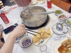 -刘少华贵州小黄牛·鲜牛肉火锅(总店)