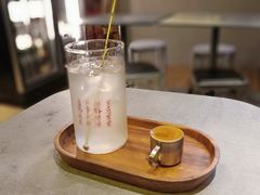 上海姑娘-店溡三(御华名苑愚园路1221弄店)