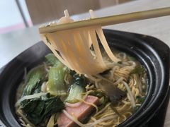 砂锅米线-田园腊汁肉夹馍(沈阳总店)