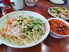 -天天初二·天津传统捞面·天津特色菜(凌奥总店)