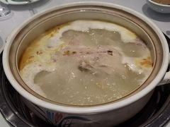 酸萝卜老鸭锅-gleeglee乐溢亦茶(合生汇店)