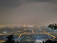 -鬼笑石后山停车场