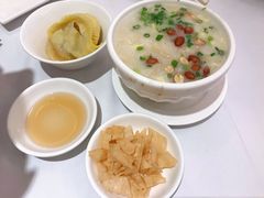 驰名艇仔粥-广州酒家(文昌总店)