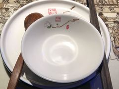 餐具摆设-绿茶餐厅(千岛湖银泰城店)