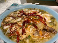 -姚姚酸菜鱼·金戈戈香港豉油鸡(喜荟城联名店)