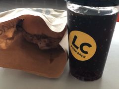 明星t骨猪扒包-L猪扒包(天河购书中心店)