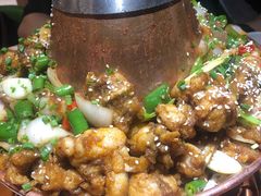 -渝胖子老城区炭火蛙锅(临城店)
