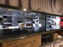 -必胜客(上海新南方商城PH店)