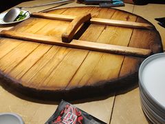 -万里闯关东铁锅炖菜馆(高新旗舰店)