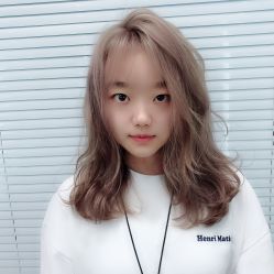 胡凯老师染色-简法造型·品牌形象店