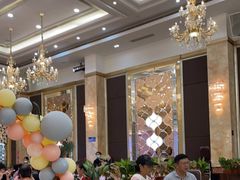 大堂-轩记海鲜餐厅·四十五年老字号·经典粤菜(西区彩虹店)