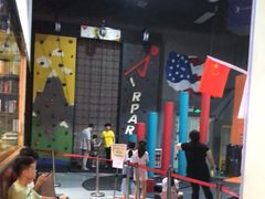 -嗨马乐动室内潮玩运动·团建·轰趴·桌游(南丰汇店)