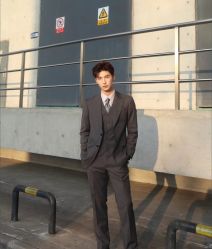 点击看大图 -香港威德诚洋服BESPOKE西服西装高级定制(上海湾一店)