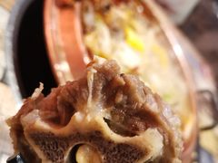 -虾弄弄海派小龙虾·牛羊蝎子火锅