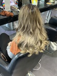 -风向标WIND VANE SALON