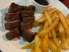 -羽深肉铺 Steak & Wine