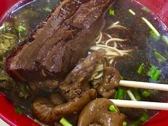 -小龙大肉面馆