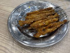 -江城燕子大排档(江汉路步行街店)