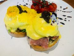 黑松露帕尔玛火腿班尼迪克蛋-UPPER KITCHEN(延安路店)