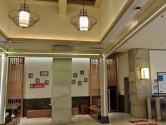 -菲拉拉漫温泉(东环路店)