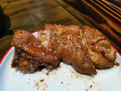 烤猪脚-道乐烧肉酒馆