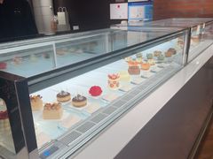 -潮一不贰·西式简餐·法式甜品(外滩店)