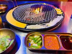 -釜山火炉·海鲜烤肉(紫藤路店)